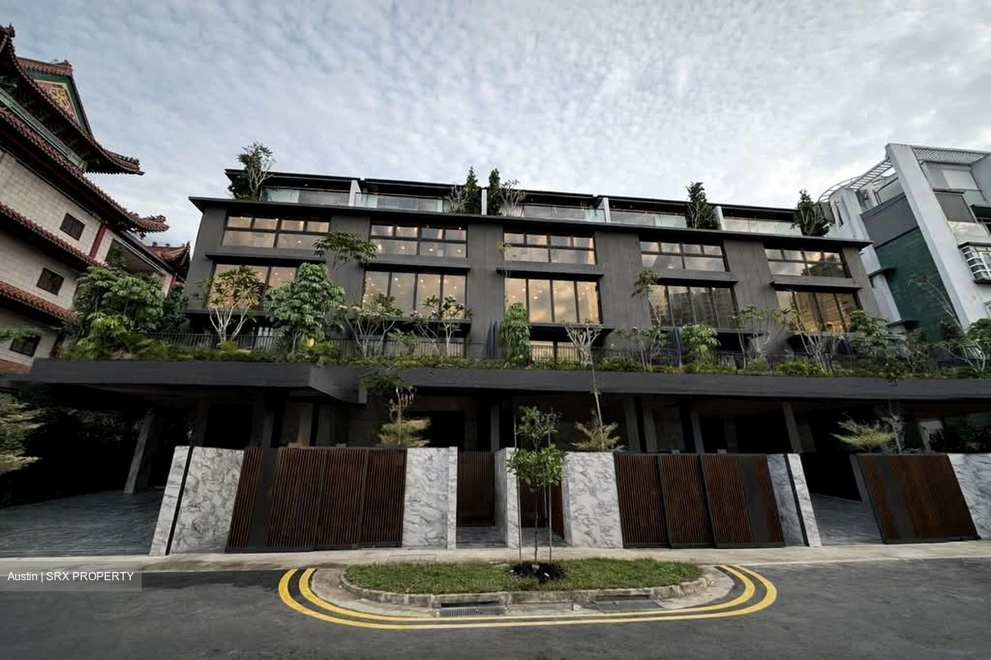 Shrewsbury Road (D11), Terrace #556840831